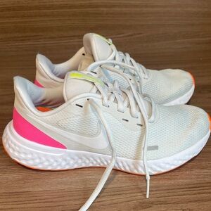 Nike Womens Revolution 5 ‘Pink Blast’ Running Shoes Size 7